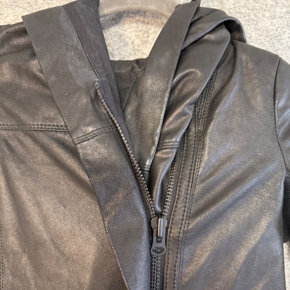 Danier Black Genuine Leather Moto Zip Fitted Hooded Jacket Women’s 2XS - Picture 6 of 12